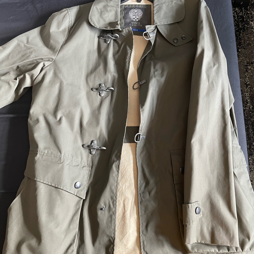 Vince Camuto Rain Coat Size Medium